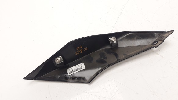 Recambio de moldura para bmw r 1250 r 2018- referencia OEM IAM 46638534279  