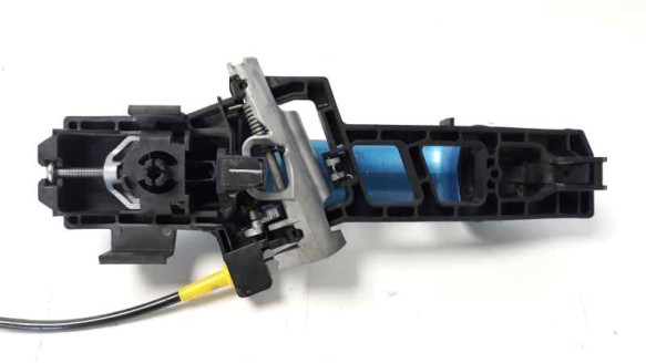 Recambio de maneta exterior trasera derecha para ford fiesta (cb1) 2008-2013 trend referencia OEM IAM 8A61A224A36  