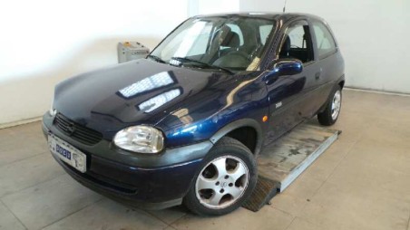 opel corsa b 1996-2000 del año 2000