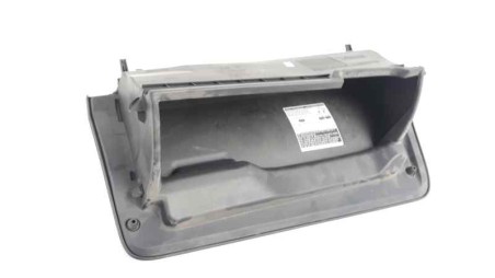 Recambio de guantera para toyota yaris 2017- hybrid active referencia OEM IAM 555510D150  