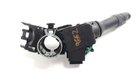 Recambio de mando intermitentes para toyota yaris 2017- hybrid active referencia OEM IAM 17F9380D300  