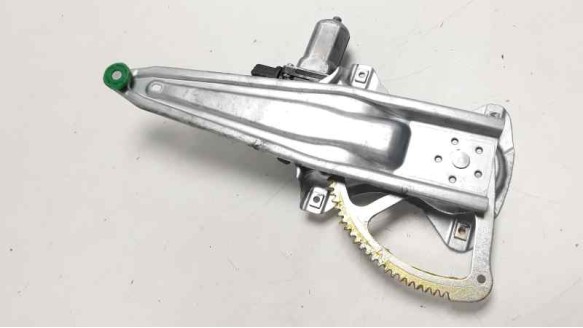 Recambio de elevalunas trasero derecho para toyota yaris 2017- hybrid active referencia OEM IAM 857200D120  