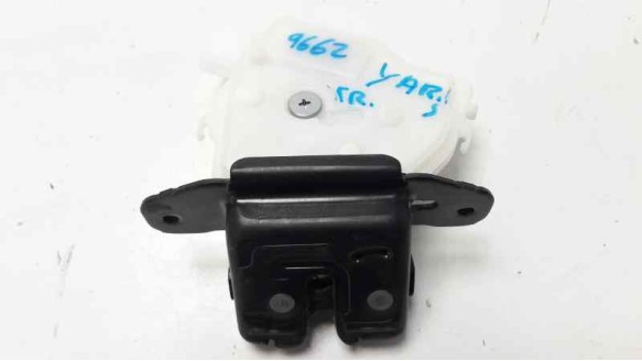 Recambio de cerradura maletero / porton para toyota yaris 2017- hybrid active referencia OEM IAM   