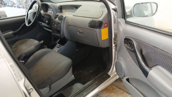 tata indigo marina (4_v2) 2003- del año 2007