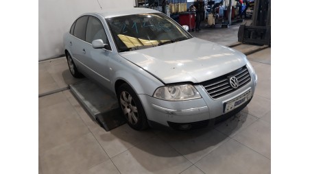 volkswagen passat berlina (3b3) 2000-2005 del año 2003