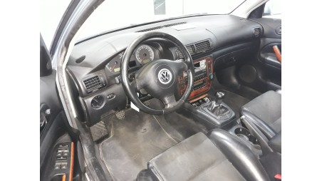 volkswagen passat berlina (3b3) 2000-2005 del año 2003