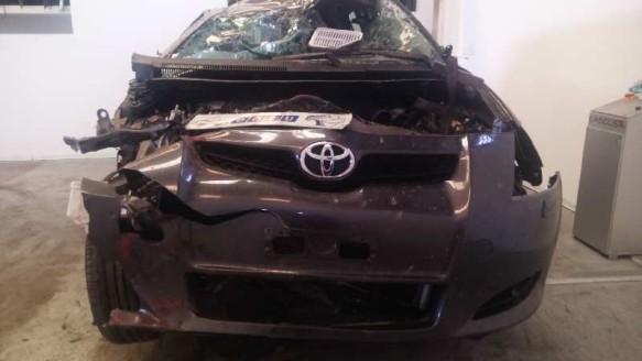 toyota auris 2006-2012 del año 2008