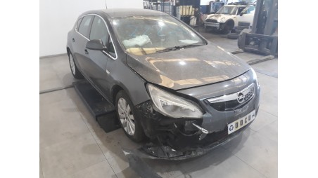 opel astra j lim. 2009-2015 del año 2012
