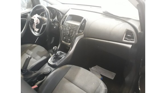 opel astra j lim. 2009-2015 del año 2012