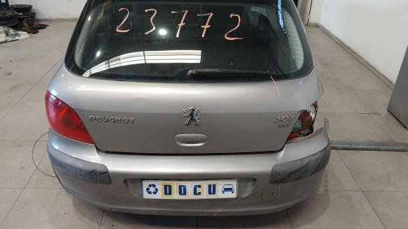 peugeot 307 (3a/c) 2000-2012 del año 2004
