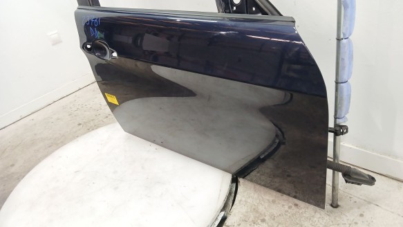 Recambio de puerta delantera derecha para bmw 3 (e90) 2004-2012 320 d referencia OEM IAM 41515A2A386 41515A2A386 