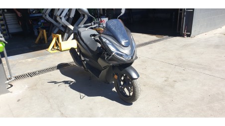 honda pcx 125 2018- del año 2023