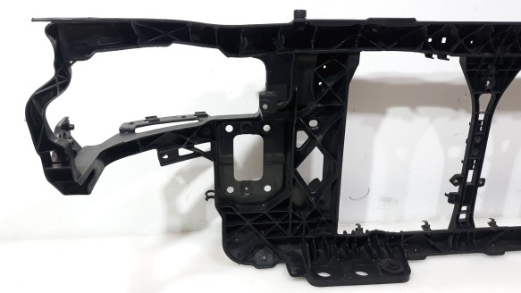 Recambio de panel frontal para hyundai i30 (fd) 2007-2012 1.6 crdi referencia OEM IAM 641012L000 641012L000 