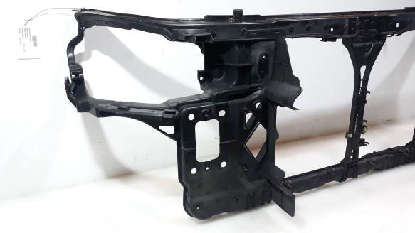 Recambio de panel frontal para hyundai i30 (fd) 2007-2012 1.6 crdi referencia OEM IAM 641012L000 641012L000 