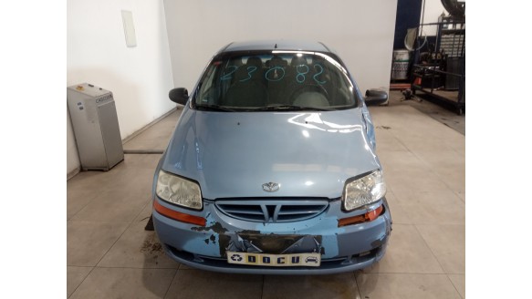 daewoo kalos 2002-2004 del año 2004
