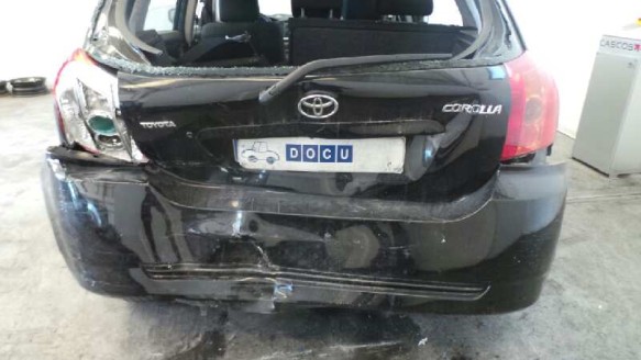 toyota corolla (e12) 2001-2007 del año 2006