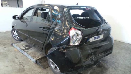 toyota corolla (e12) 2001-2007 del año 2006