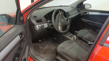 opel astra h (a04) 2004-2014 del año 2004