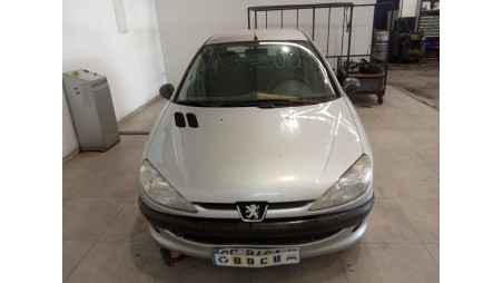 peugeot 206 hatchback (2a/c) 1998-2012 del año 2000
