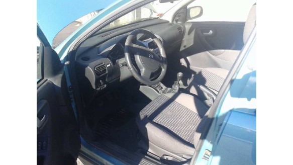 opel corsa c 2003-2007 del año 2003