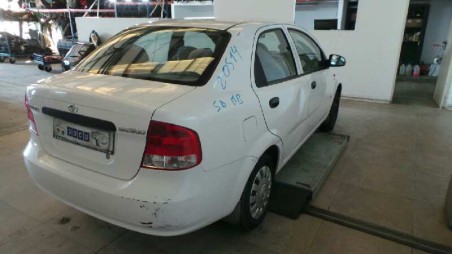 chevrolet kalos 2005-2009 del año 2003
