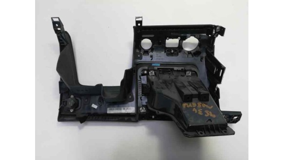 Recambio de guantera para maserati ghibli 2013- diesel referencia OEM IAM   