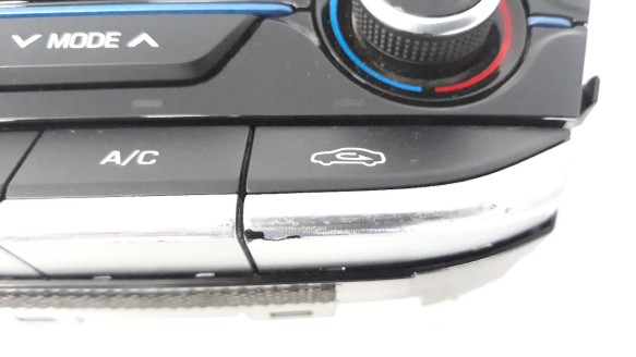 Recambio de mando climatizador para hyundai ioniq 2016- referencia OEM IAM 97250G2050MBI  