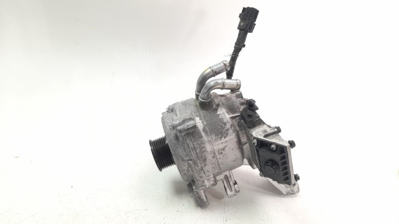 Recambio de alternador para hyundai ioniq 2016- referencia OEM IAM 3739003900  