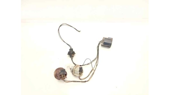 Recambio de portalamparas para land rover discovery 4 2009-2016 tdv6 se referencia OEM IAM   