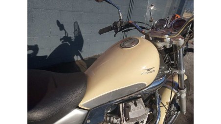 Recambio de deposito combustible para guzzi nevada 2005-2007 nevada 750 referencia OEM IAM GU31100283  