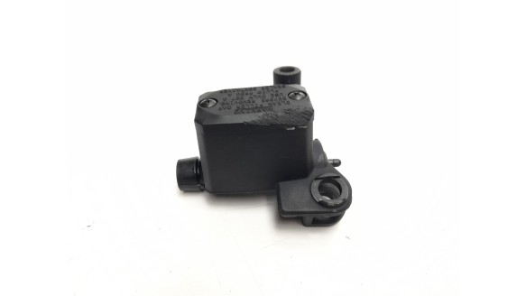 Recambio de bomba embrague para ducati scrambler 1100 2017- scrambler 1100 referencia OEM IAM 63040791A  