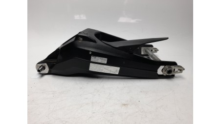 Recambio de puente trasero para ducati scrambler 1100 2017- scrambler 1100 referencia OEM IAM 37012211CB  