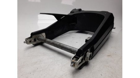 Recambio de puente trasero para ducati scrambler 1100 2017- scrambler 1100 referencia OEM IAM 37012211CB  