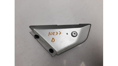 Recambio de moldura para ducati scrambler 1100 2017- scrambler 1100 referencia OEM IAM 4601G331AB  