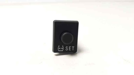 Recambio de interruptor para toyota yaris 2017- hybrid active referencia OEM IAM 15D084  