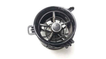 Recambio de rejilla aireadora para toyota yaris 2017- hybrid active referencia OEM IAM 5556862280  