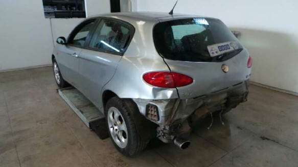 alfa romeo 147 (190) 2000-2006 del año 2002