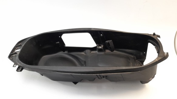 Recambio de moldura para honda forza 125 2018- forza 125 referencia OEM IAM 81250K40F600  