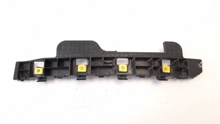 Recambio de moldura para hyundai ioniq 2016- referencia OEM IAM 86613G2000  