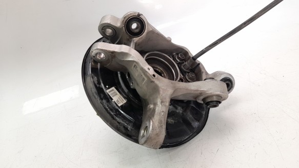 Recambio de mangueta trasera izquierda para lexus is 2013- 2.5 16v cat (híbrido) referencia OEM IAM 4230553020  