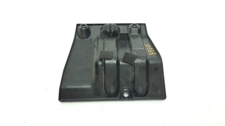 Recambio de moldura para honda forza 125 2018- forza 125 referencia OEM IAM 81330K40F600  