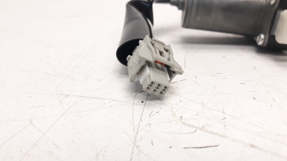 Recambio de cerradura maletero / porton para toyota rav 4 2012-2019 referencia OEM IAM 6935042060 T5161382A 1638000790