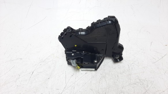 Recambio de cerradura puerta delantera izquierda para toyota rav 4 2012-2019 referencia OEM IAM 6904042241  