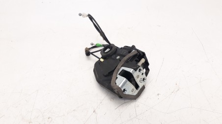 Recambio de cerradura puerta trasera izquierda para toyota rav 4 2012-2019 referencia OEM IAM 6906033120  