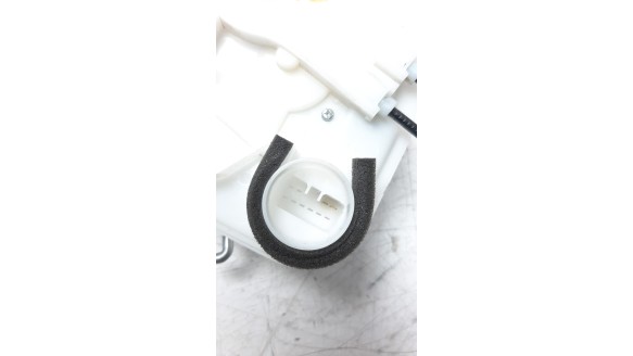 Recambio de cerradura puerta trasera derecha para mitsubishi outlander (gf0) 2012- phev kaiteki 4wd referencia OEM IAM 5745A396 