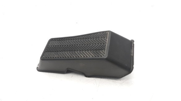 Recambio de moldura para toyota land cruiser (j12) 2002-2009 3.0 turbodiesel referencia OEM IAM 5819060090  