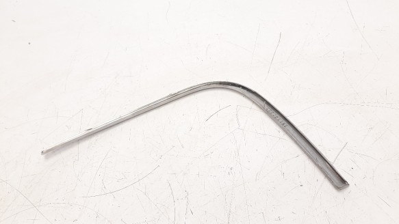 Recambio de moldura para peugeot 2008 (--.2013) 2013-2019 1.2 12v e-thp referencia OEM IAM 9800983780  