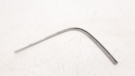 Recambio de moldura para peugeot 2008 (--.2013) 2013-2019 1.2 12v e-thp referencia OEM IAM 9800983780  