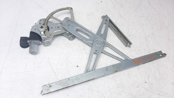 Recambio de elevalunas delantero derecho para toyota hilux (kun) 2005-2016 referencia OEM IAM 698010K150  