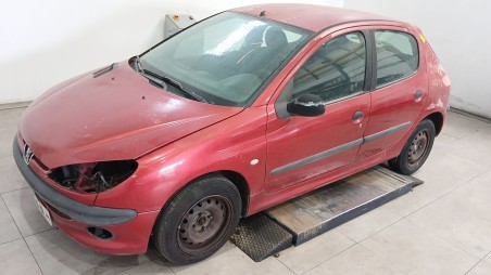 peugeot 206 hatchback (2a/c) 1998-2012 del año 1999